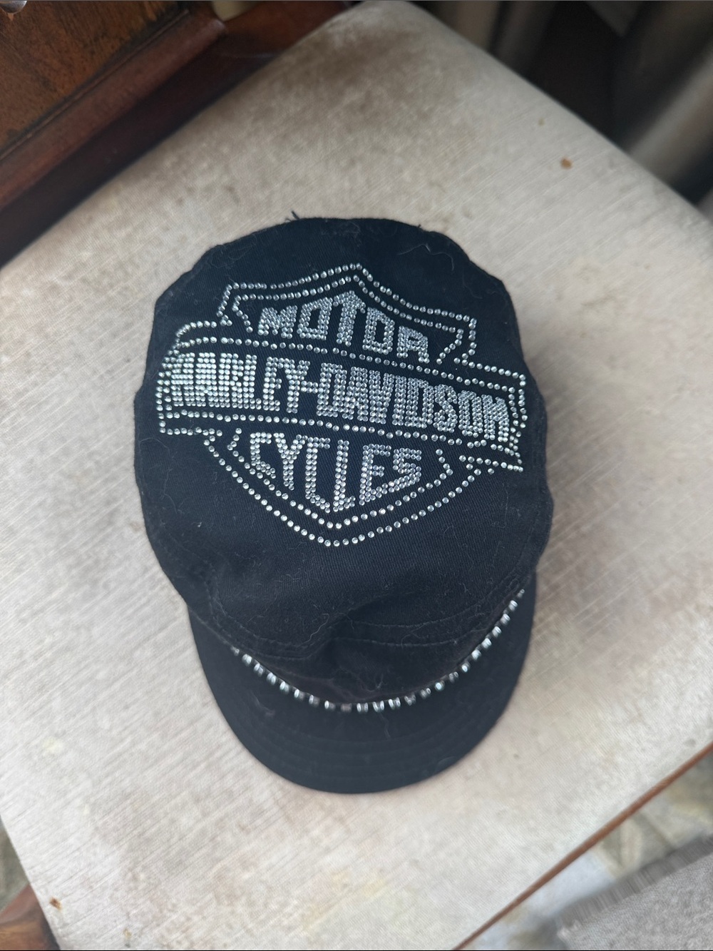 HARLEY DAVIDSON ladies, black rhinestone cat preowned good cond 100% cotton